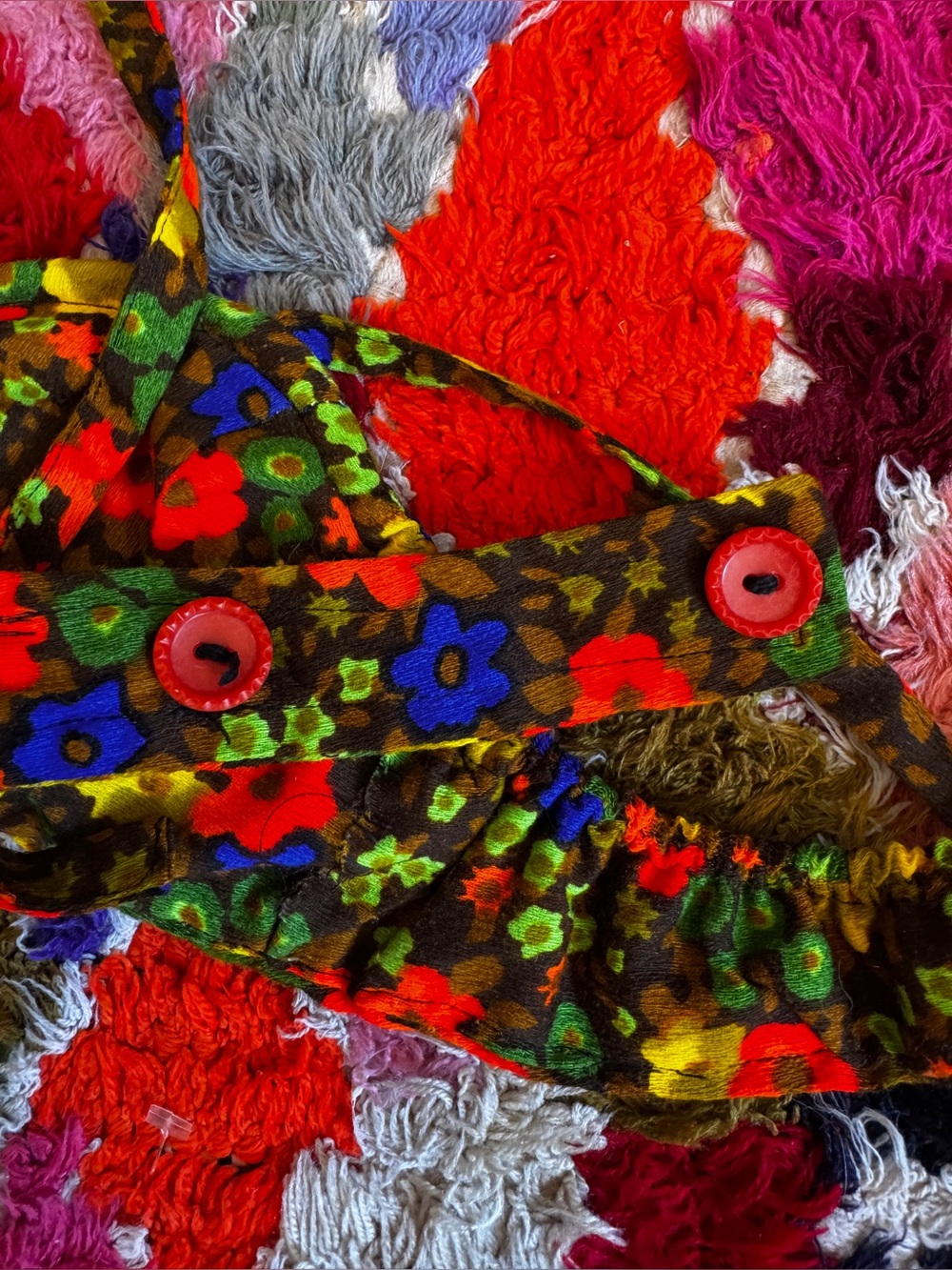 70s Vintage Bright Floral Bark Cloth Bikini Sz M - Picture 16 of 16